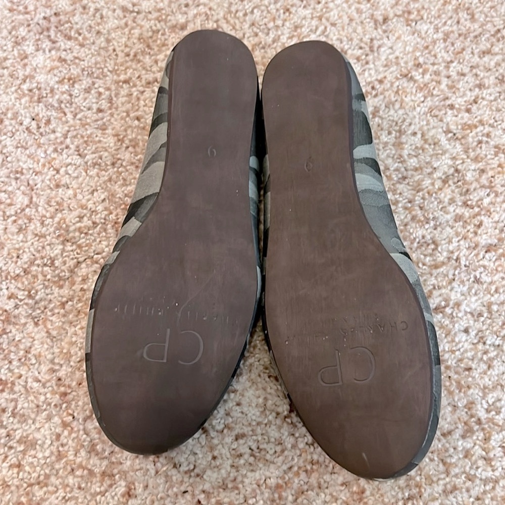 CHARLES PHILIP Camo Flats - Picture 4 of 4